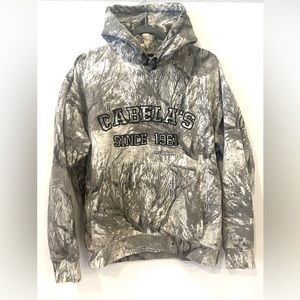 Cabelas sweatshirt